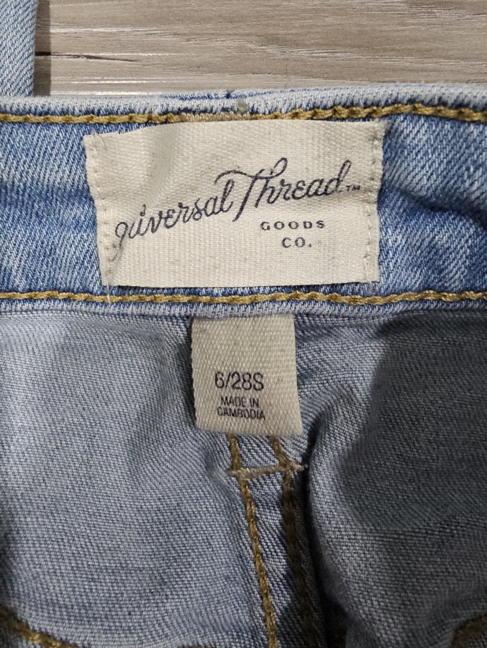 Universal Threads High Rise Skinny Jeans - Picture 2 of 7